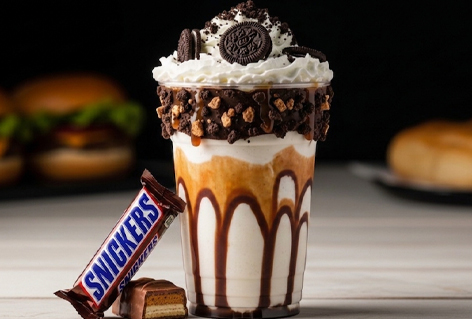 Snicker Ice Cream Shake